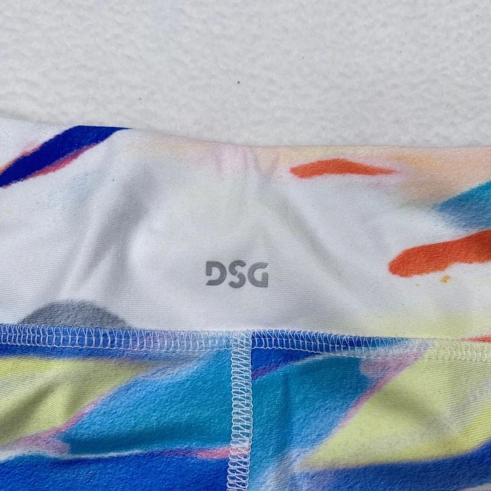 DSG‎ Youth Girls Stride Lined Athletic Workout Shorts Size XL Striped confetti